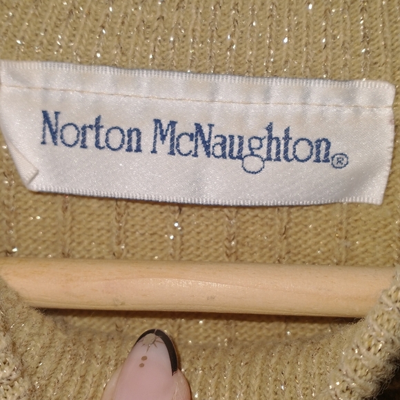 Vintage Retro Gold Short Sleeve Knit Glam Sparkle Sweater By Norton McNaughton L - Picture 5 of 6